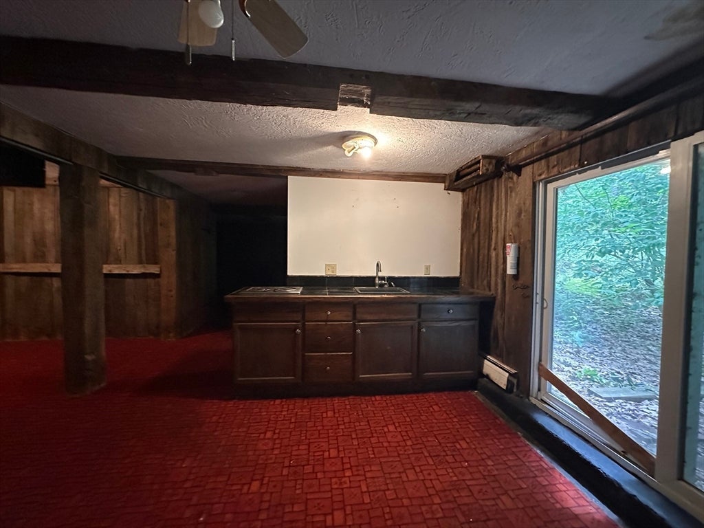 4 Windsor St, Chelmsford, MA, 4 Windsor St, Chelmsford, MA Photo #13