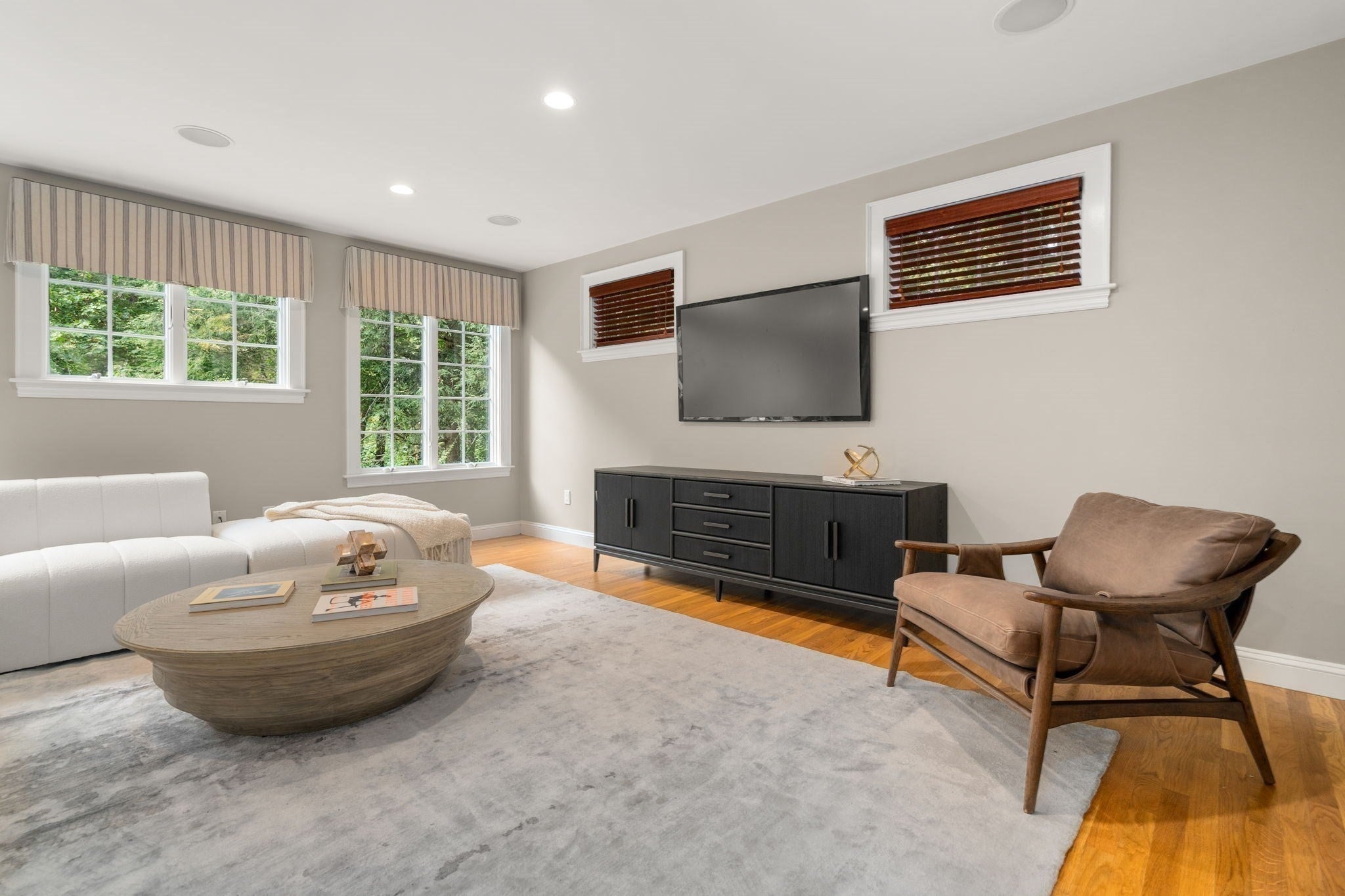 42 Sheridan Rd, Wellesley, MA Photo #8