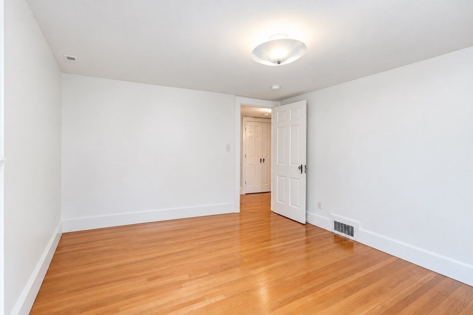 42 Sheridan Rd, Wellesley, MA Photo #22