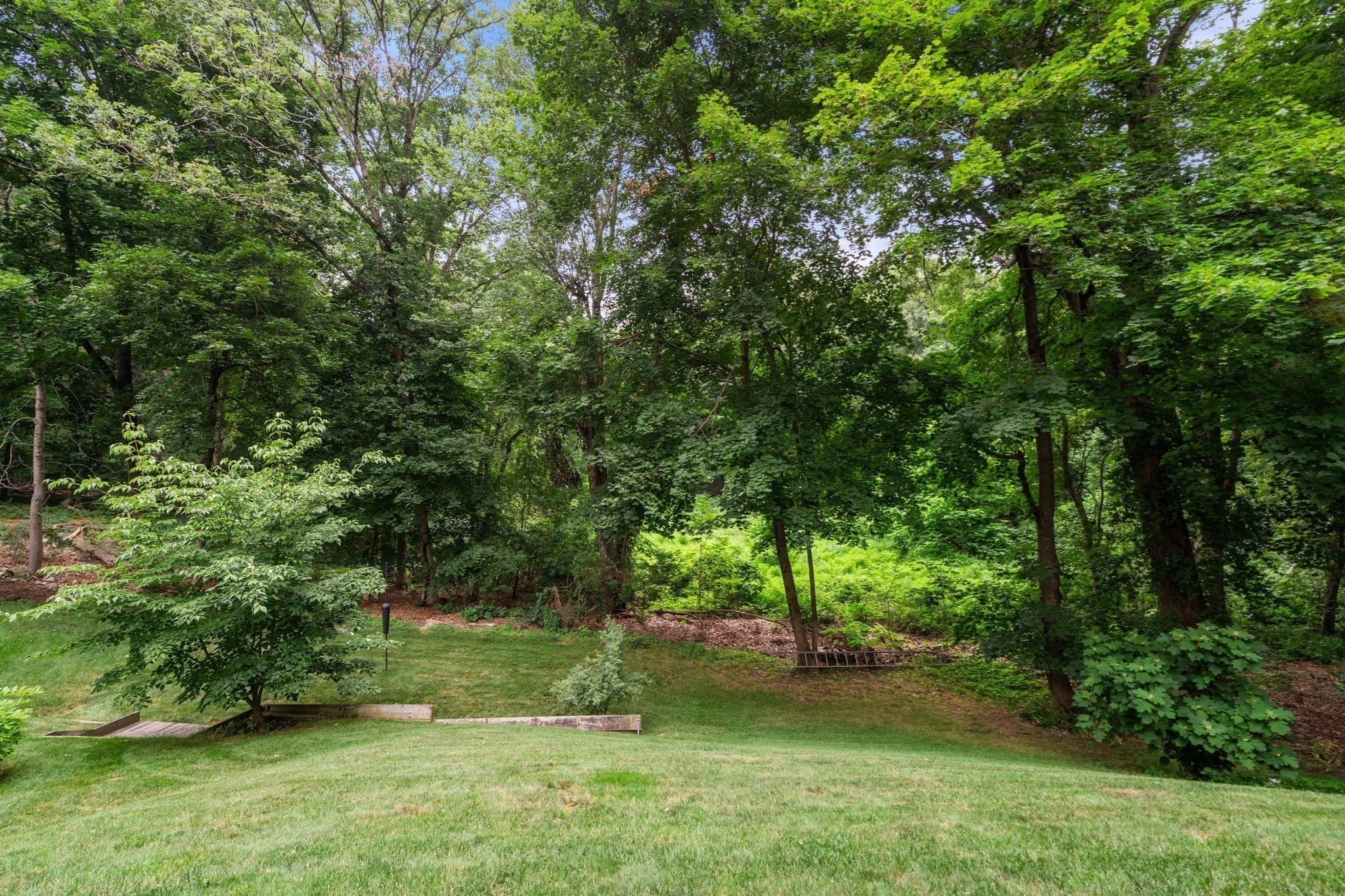 42 Sheridan Rd, Wellesley, MA Photo #26