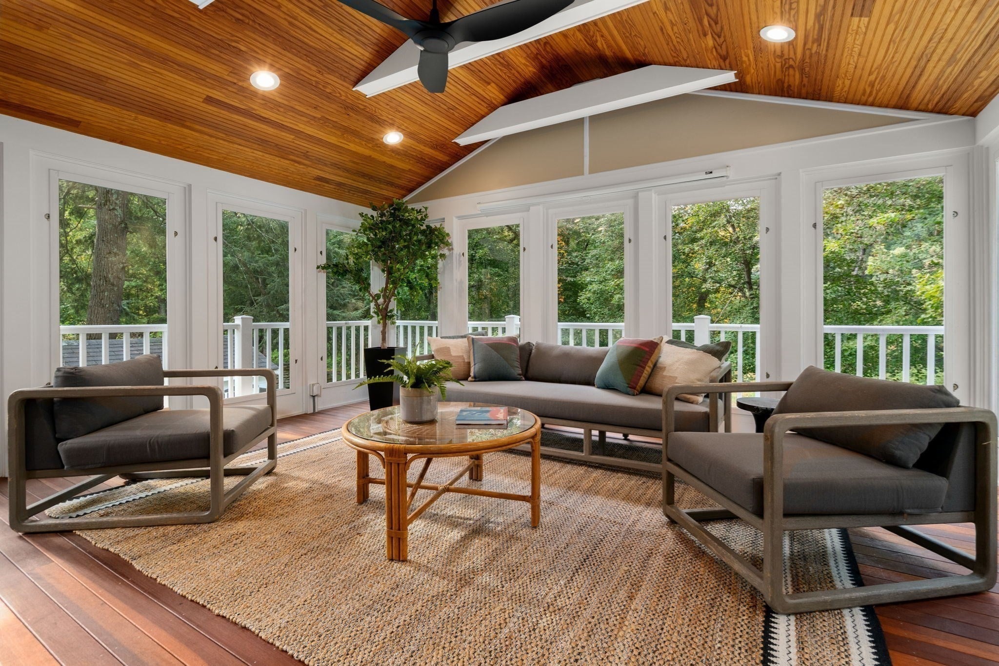 42 Sheridan Rd, Wellesley, MA Photo #12