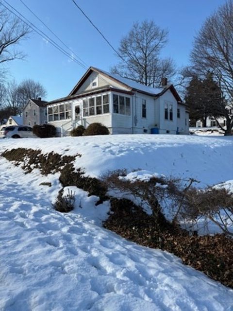 9 Ryan Ipswich MA 01938