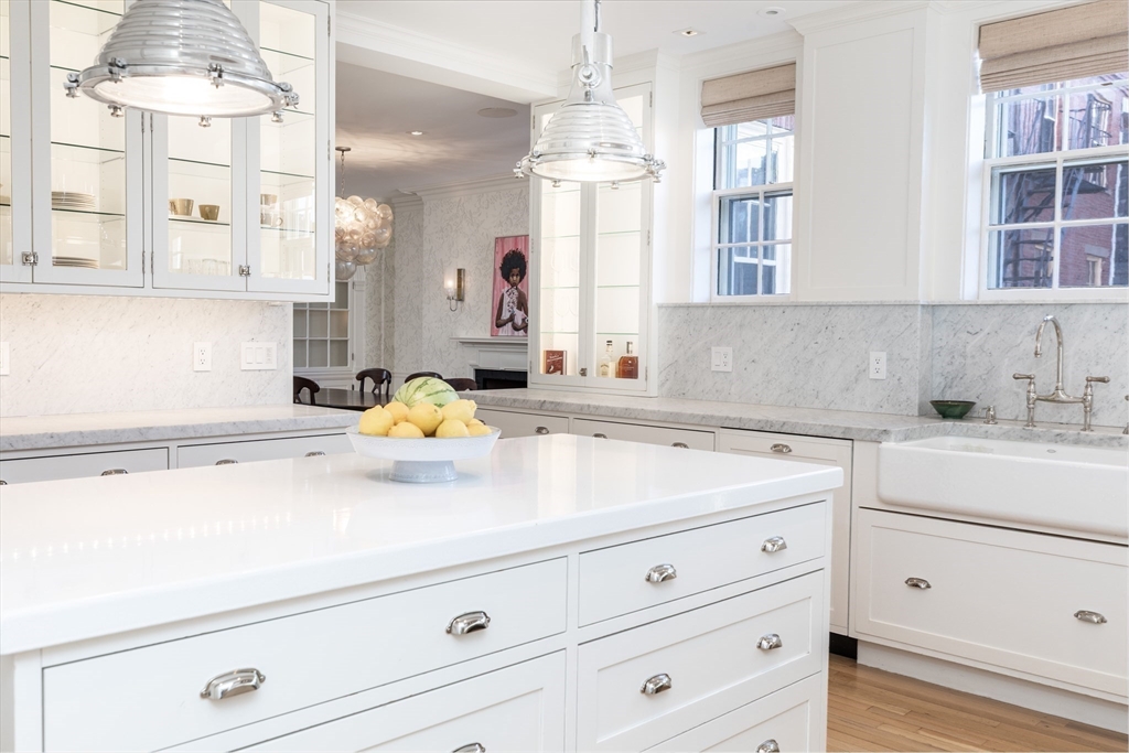 62 Beacon St #3, Boston, MA, 62 Beacon St #3, Boston, MA Photo #7