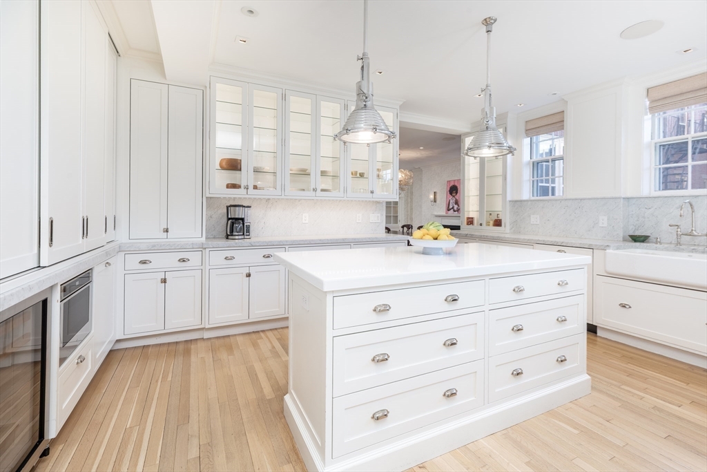 62 Beacon St #3, Boston, MA, 62 Beacon St #3, Boston, MA Photo #6