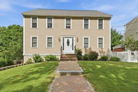 Photo of 11 Amesbury Avenue, Amesbury, MA 01913 (MLS # 73537040)