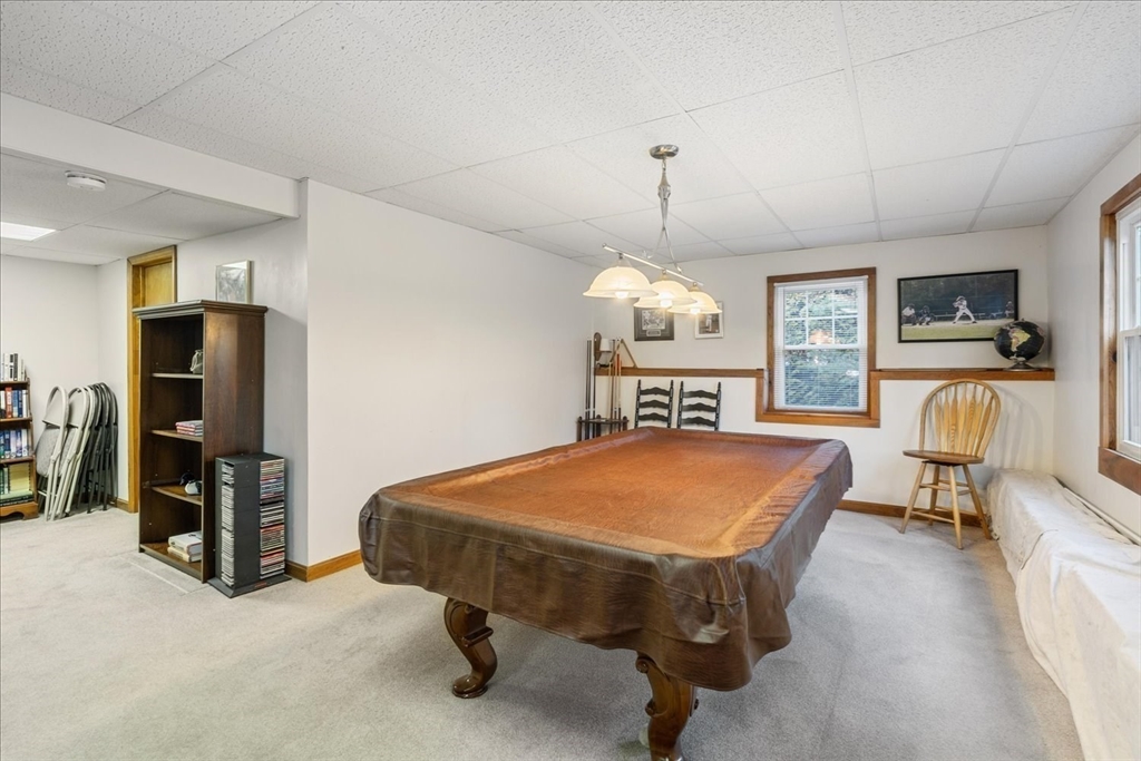 Dover, Massachusetts 02030, United States, 4 Bedrooms Bedrooms, ,3 BathroomsBathrooms,Residential,Active,97979