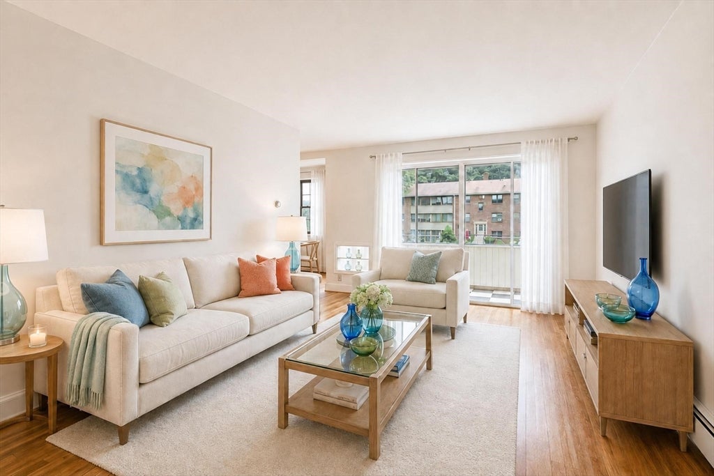 Photo of 68 Preston Street, Wakefield, MA