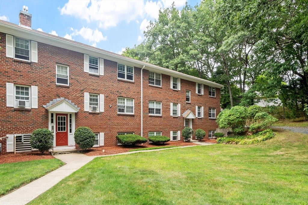68 Preston Street #2C, Wakefield, MA, 68 Preston Street #2C, Wakefield, MA Photo #23