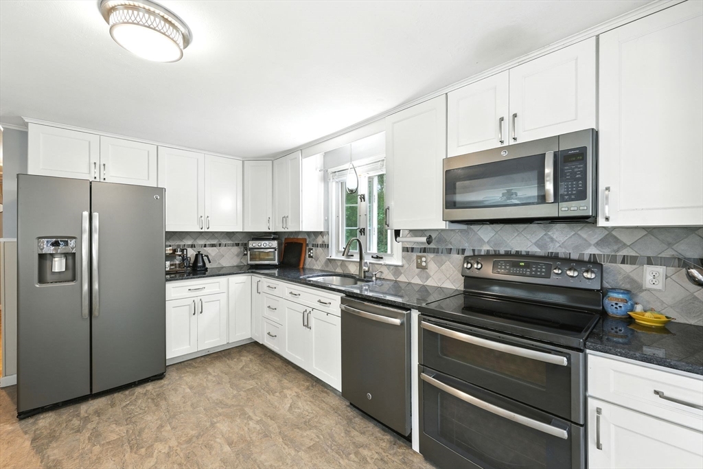 59 Searle Rd