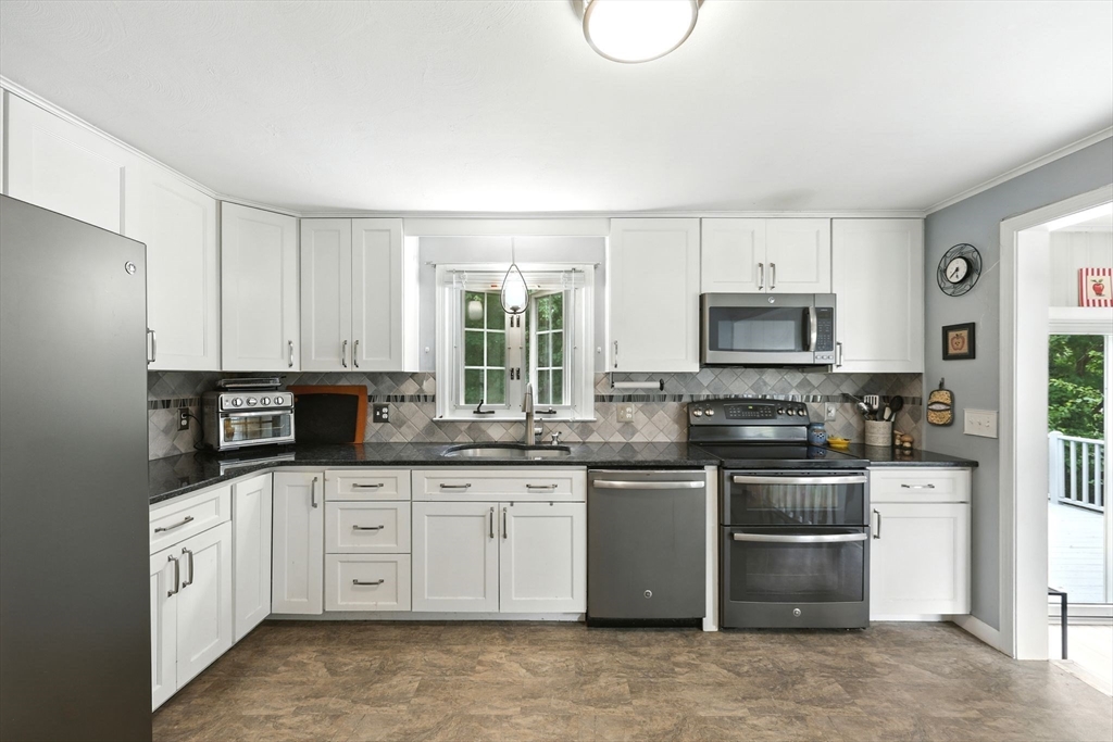 59 Searle Rd