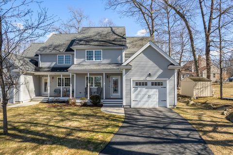 Photo of 7 Woodland Ct #B, Milford, MA 01757 (MLS # 73492528)