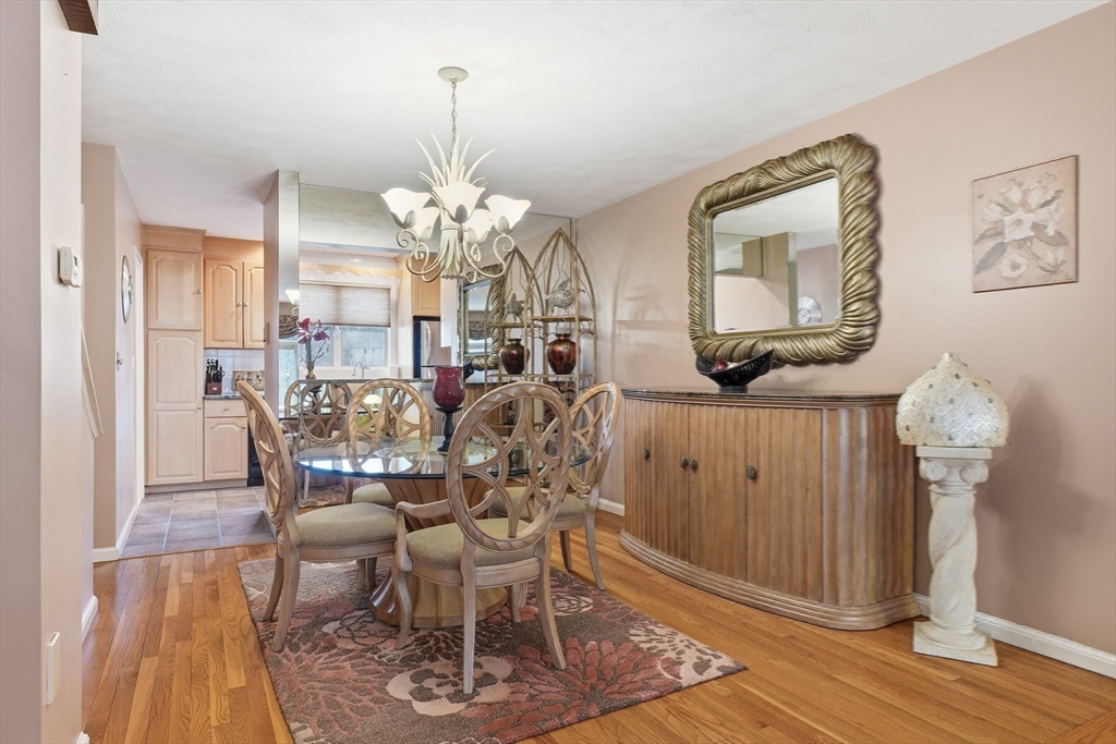 914 Sherwood Forest Lane 914