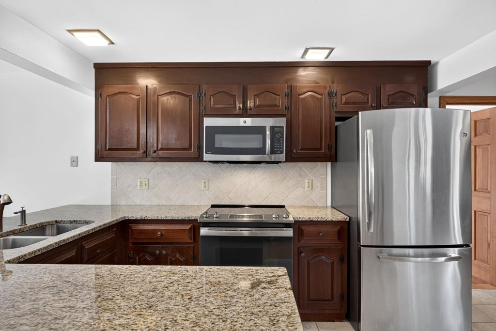 3 Hinckley Rd, Harwich, MA, 3 Hinckley Rd, Harwich, MA Photo #15