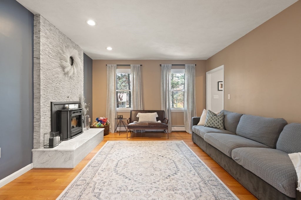 29 Trifiro Rd, Billerica, MA, 29 Trifiro Rd, Billerica, MA Photo #17
