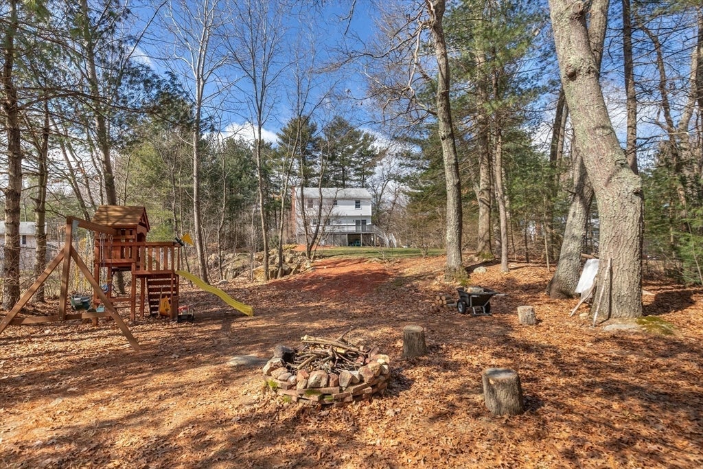 29 Trifiro Rd, Billerica, MA, 29 Trifiro Rd, Billerica, MA Photo #7