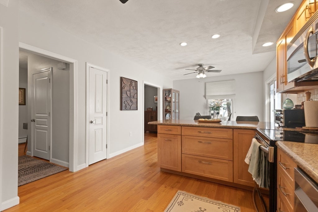 29 Trifiro Rd, Billerica, MA, 29 Trifiro Rd, Billerica, MA Photo #25