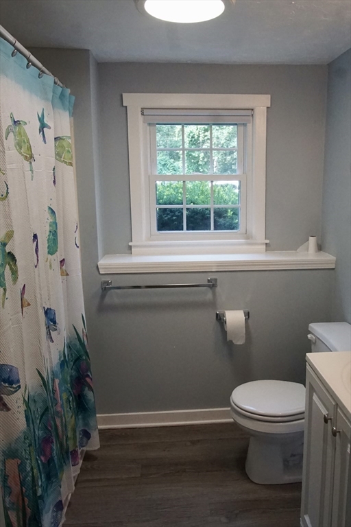 111 Old Meetinghouse Rd 111