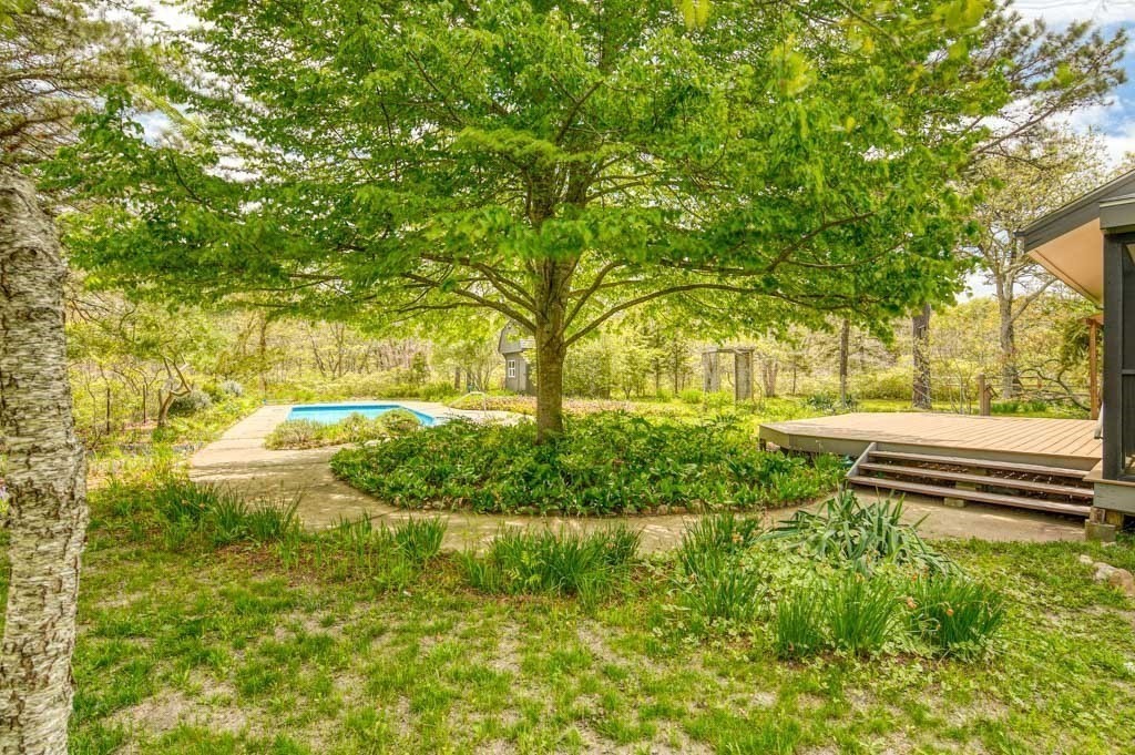 212 Charles Neck Way