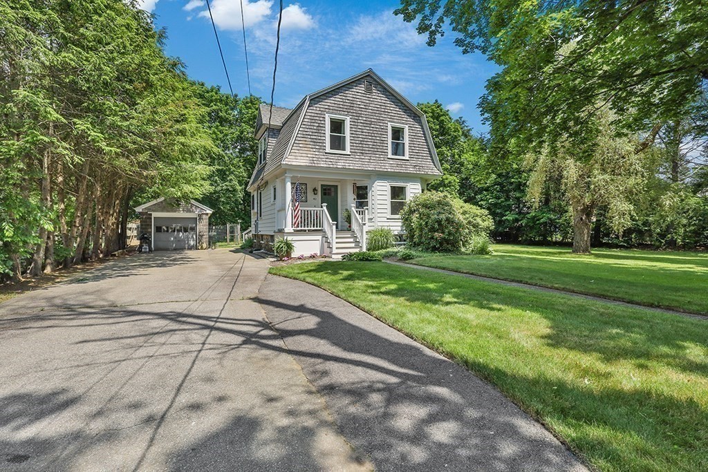 40 Maple St