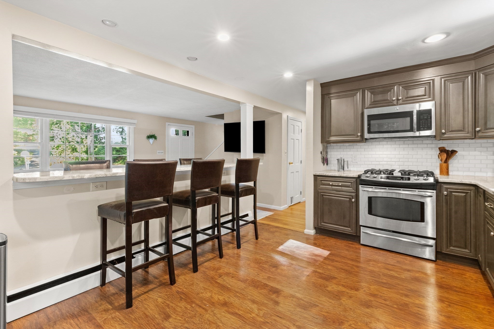 52 Rattlesnake Hill Rd, Andover, MA, 52 Rattlesnake Hill Rd, Andover, MA Photo #7