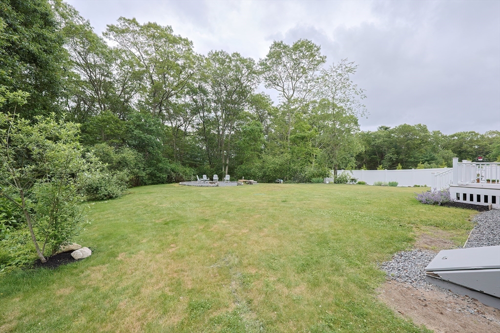 Wrentham, Massachusetts 02093, United States, 3 Bedrooms Bedrooms, ,2 BathroomsBathrooms,Residential,Active,154108