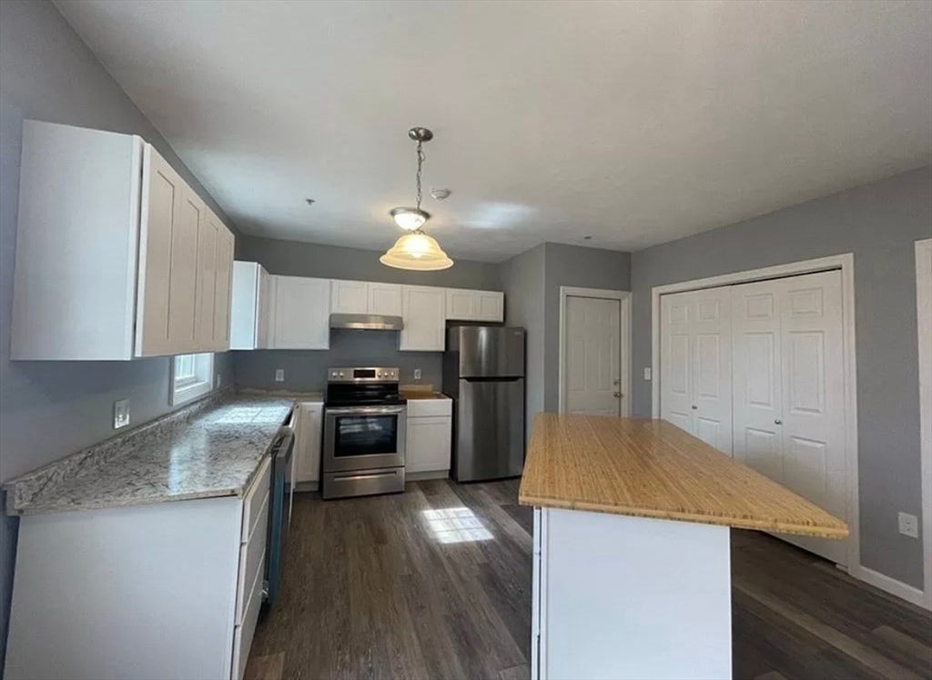 19 Oak Ct #3, Clinton, MA, 19 Oak Ct #3, Clinton, MA Photo #5