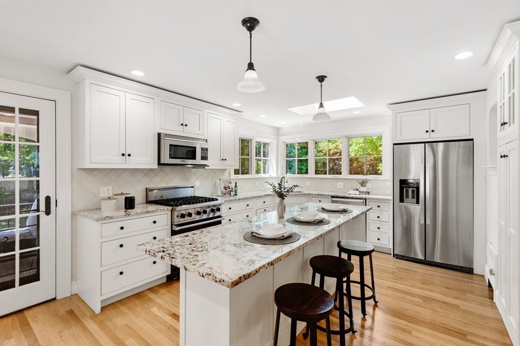 49 Hillsdale Rd, Arlington, MA, 49 Hillsdale Rd, Arlington, MA Photo #14