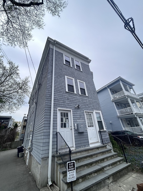 25 Granfield Ave 2
