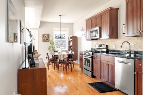 412 Meridian 3 Boston MA 02128