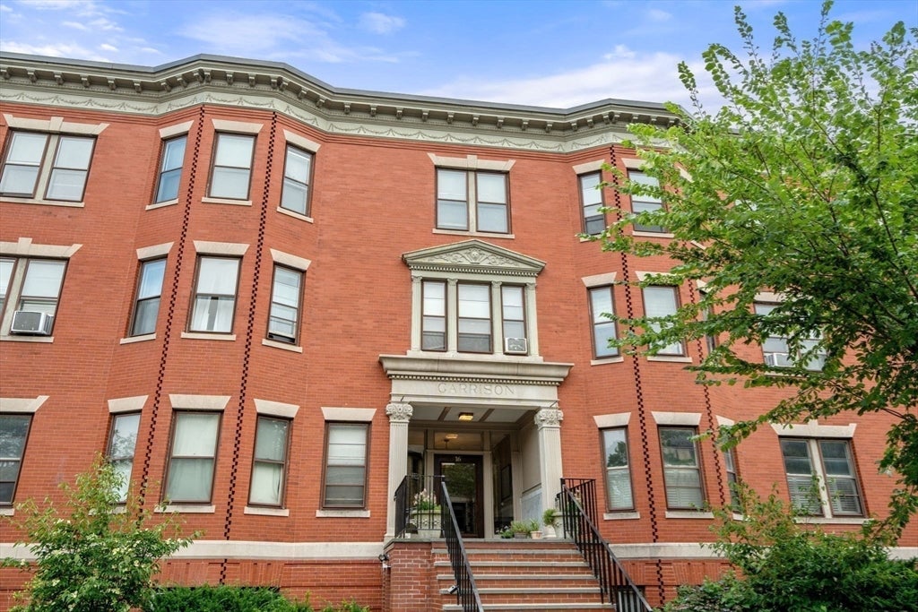 16 Garrison Road #7A, Brookline, MA Photo #20