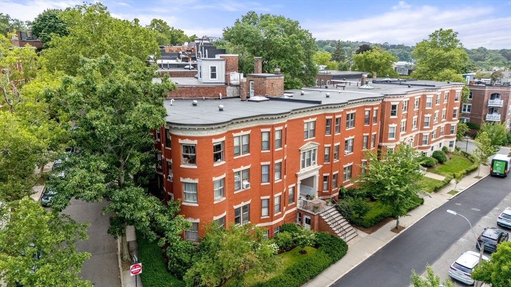 16 Garrison Road #7A, Brookline, MA Photo #22