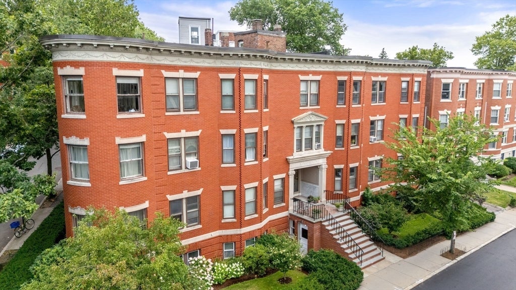 Photo of 16 Garrison Road, Brookline, MA