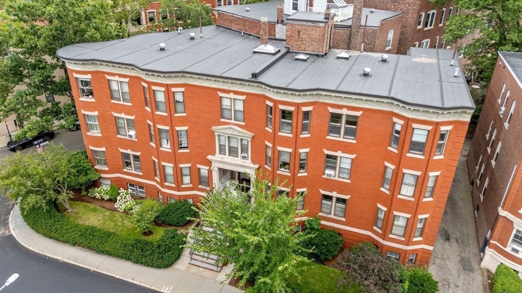 16 Garrison Road #7A, Brookline, MA Photo #21