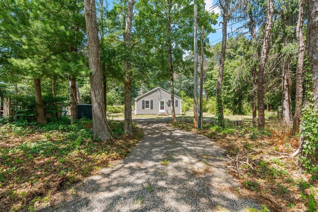 153 Dunns Pond Rd
