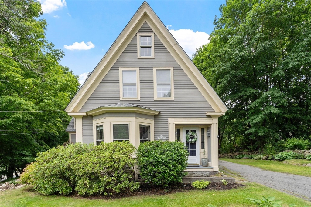 2 Seaver Street