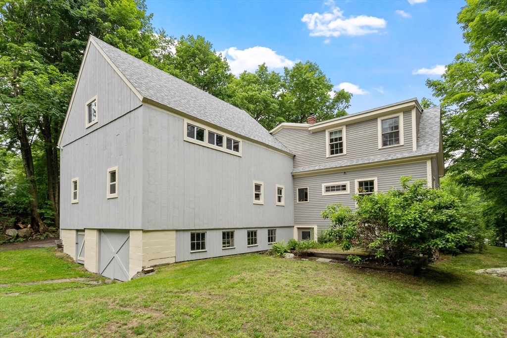 2 Seaver Street