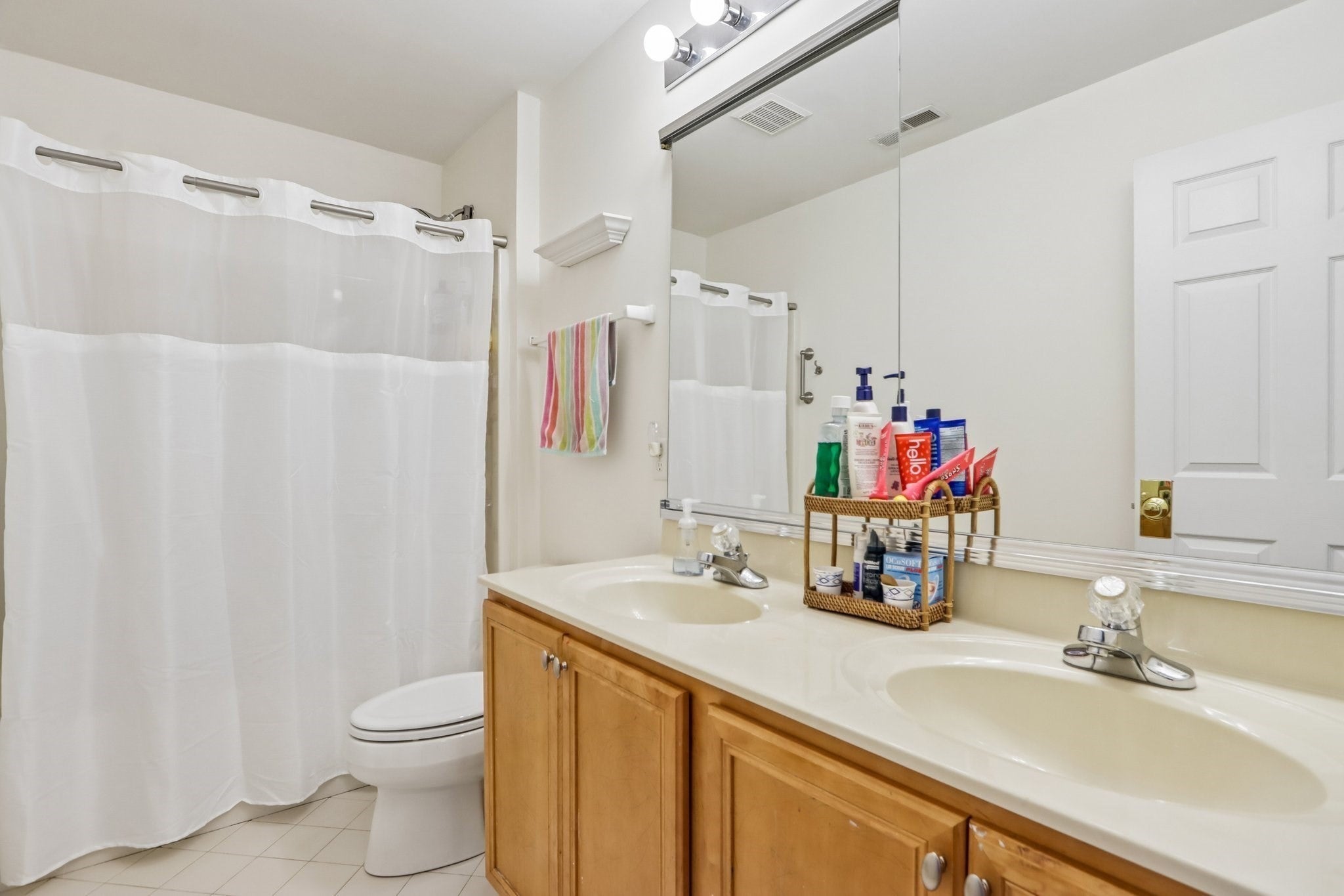 67 Whitehall Way, Bellingham, MA, 67 Whitehall Way, Bellingham, MA Photo #39