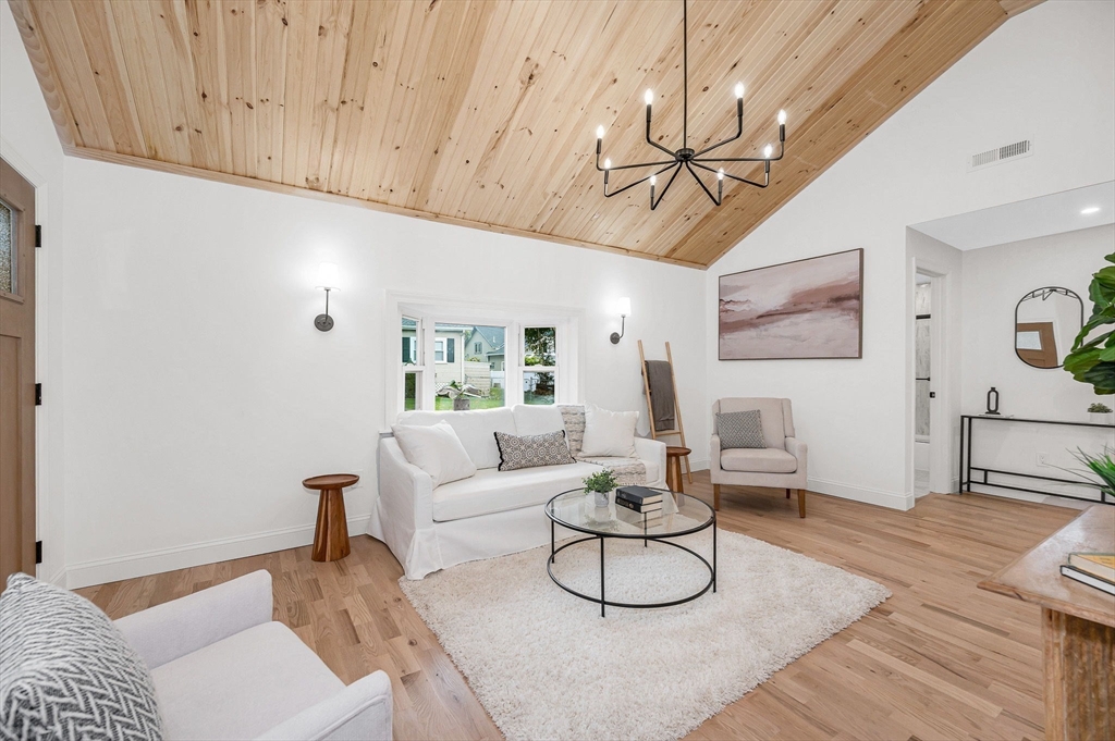 106 Glen Road