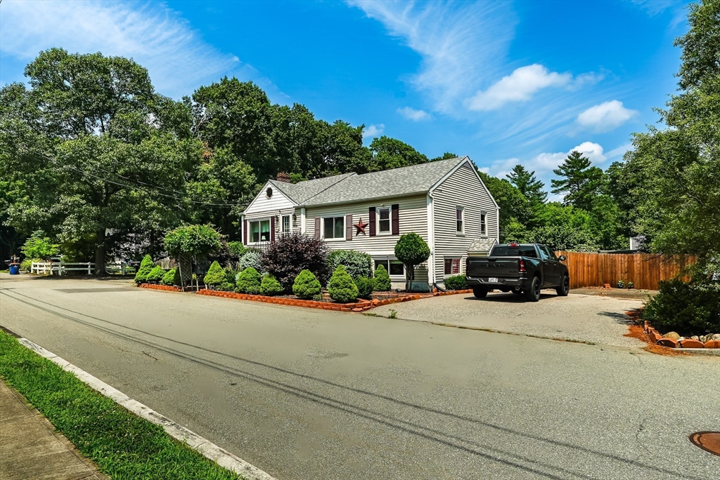 134 Bismark St