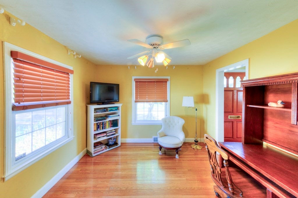 24 Knowles Rd, Worcester, MA, 24 Knowles Rd, Worcester, MA Photo #9