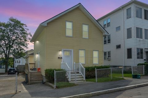 16-16.5 Caprera Rd Worcester MA 01604