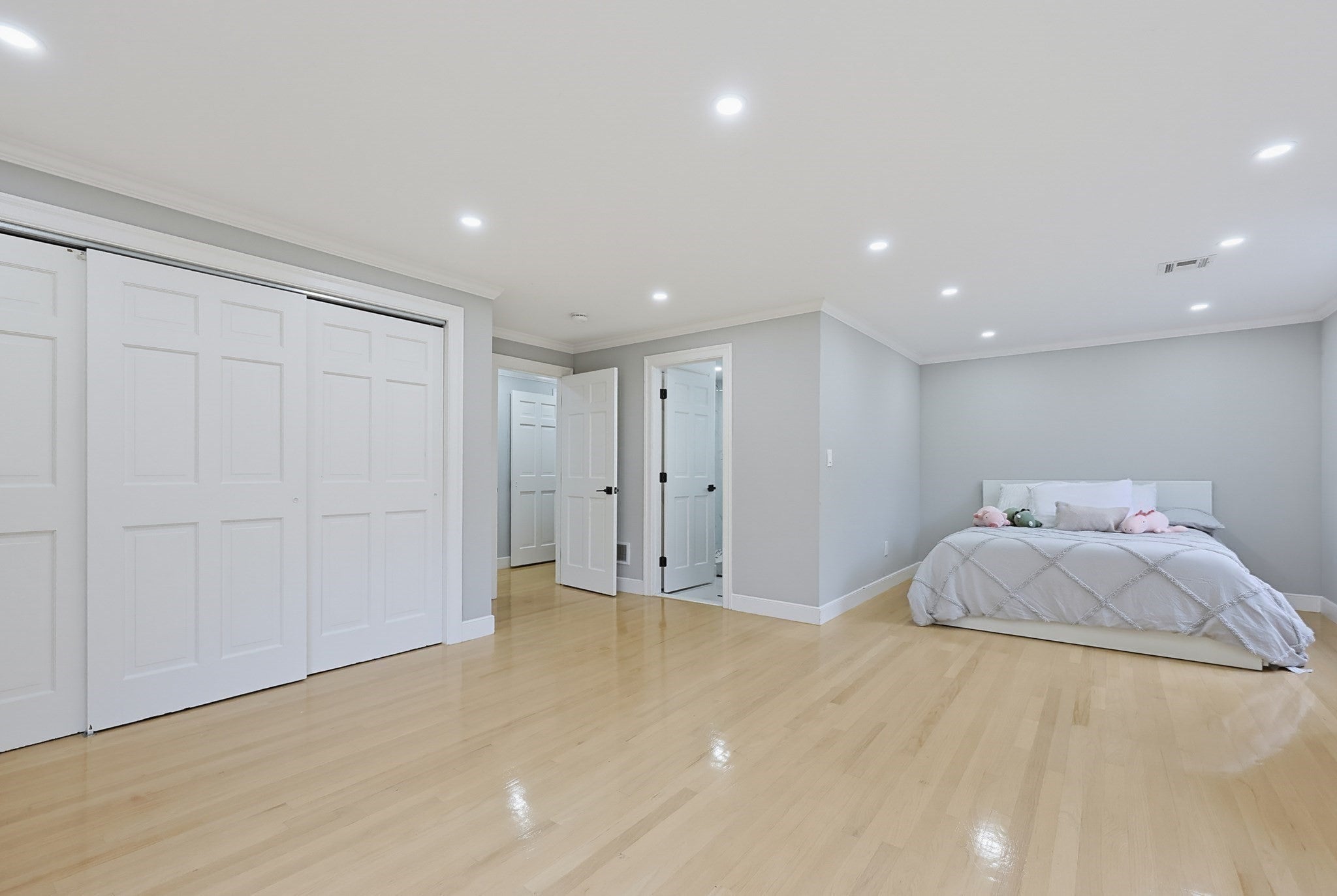 23 Bens Way- Private Rd, Hopedale, MA Photo #29