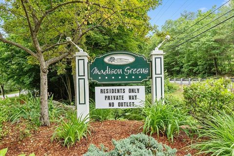 Photo of 37 Madison Way #37, Hubbardston, MA 01452 (MLS # 73491996)