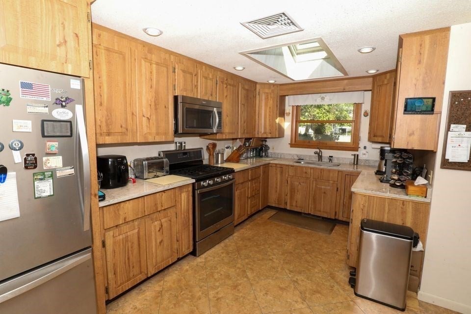 85 Keel Cape Drive