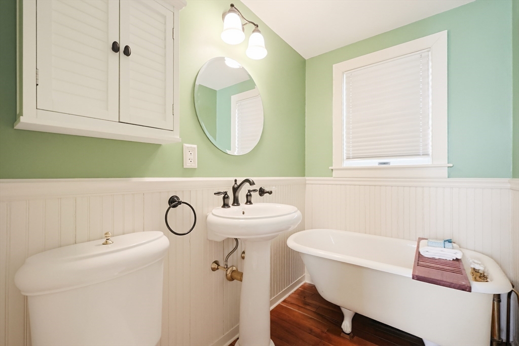 549 Summer St, Brockton, MA Photo #28