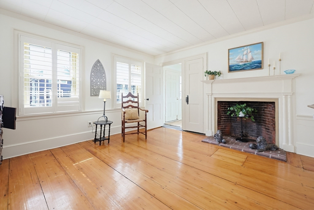 549 Summer St, Brockton, MA Photo #24