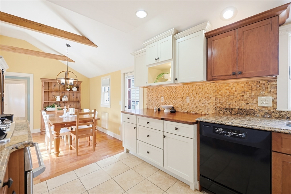 549 Summer St, Brockton, MA Photo #8