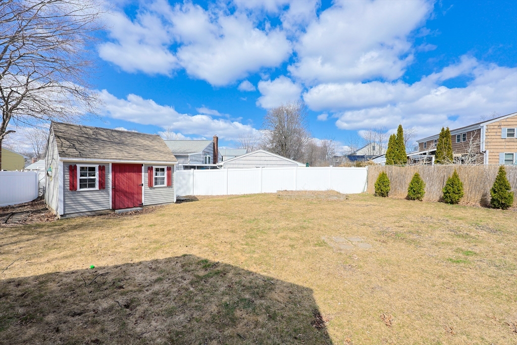 549 Summer St, Brockton, MA Photo #33