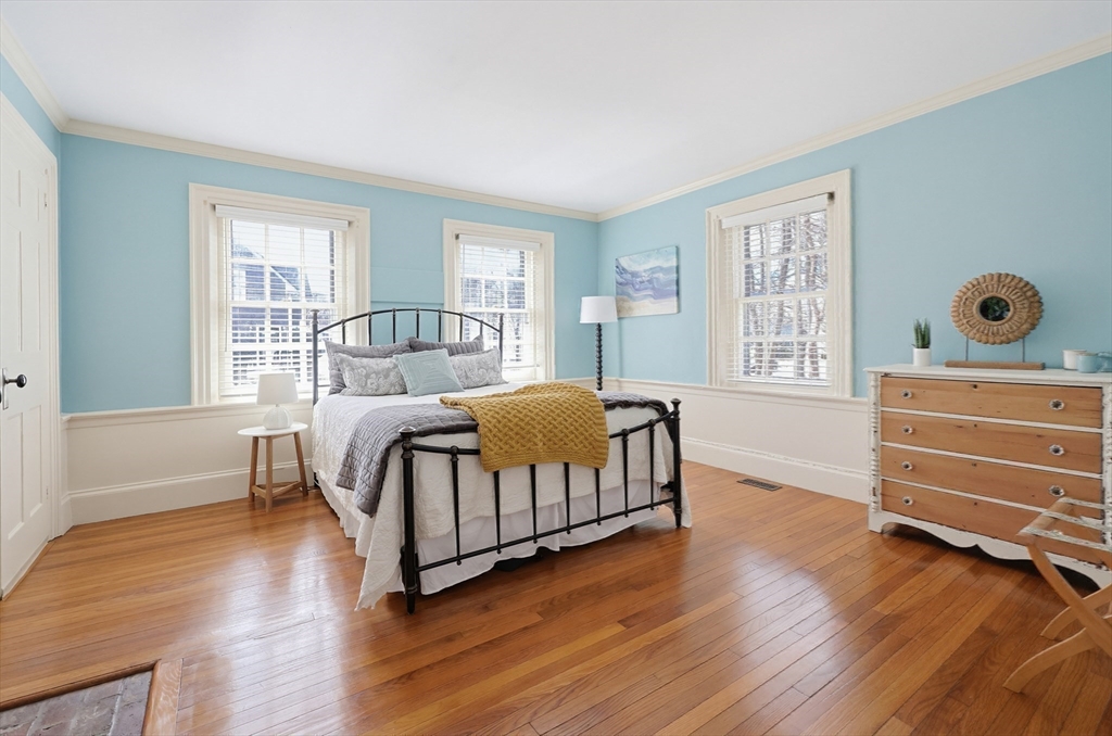 549 Summer St, Brockton, MA Photo #20