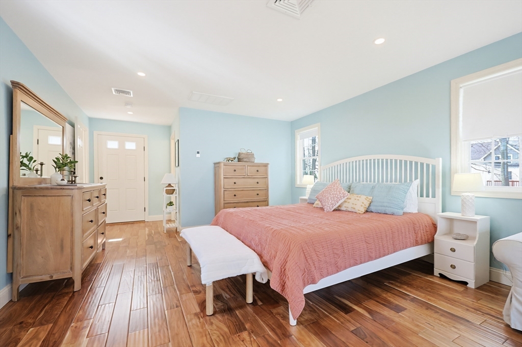 549 Summer St, Brockton, MA Photo #16